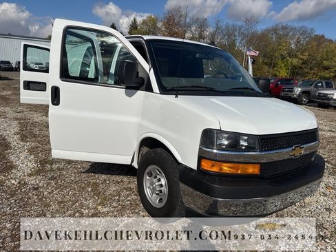 Certified 2023 Chevrolet Express 2500 w/ Driver Convenience Package image 27