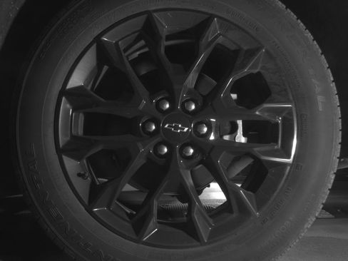 Used 2024 Chevrolet Traverse RS w/ LPO, Floor Liner Package image 11