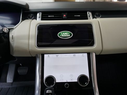 Used 2019 Land Rover Range Rover Sport HSE image 13