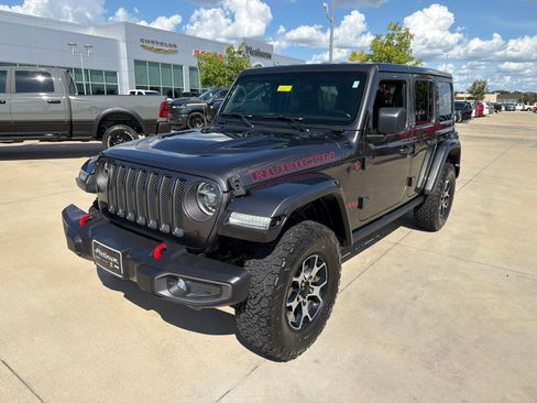 Used 2021 Jeep Wrangler Unlimited Rubicon AWD/4WD image 9