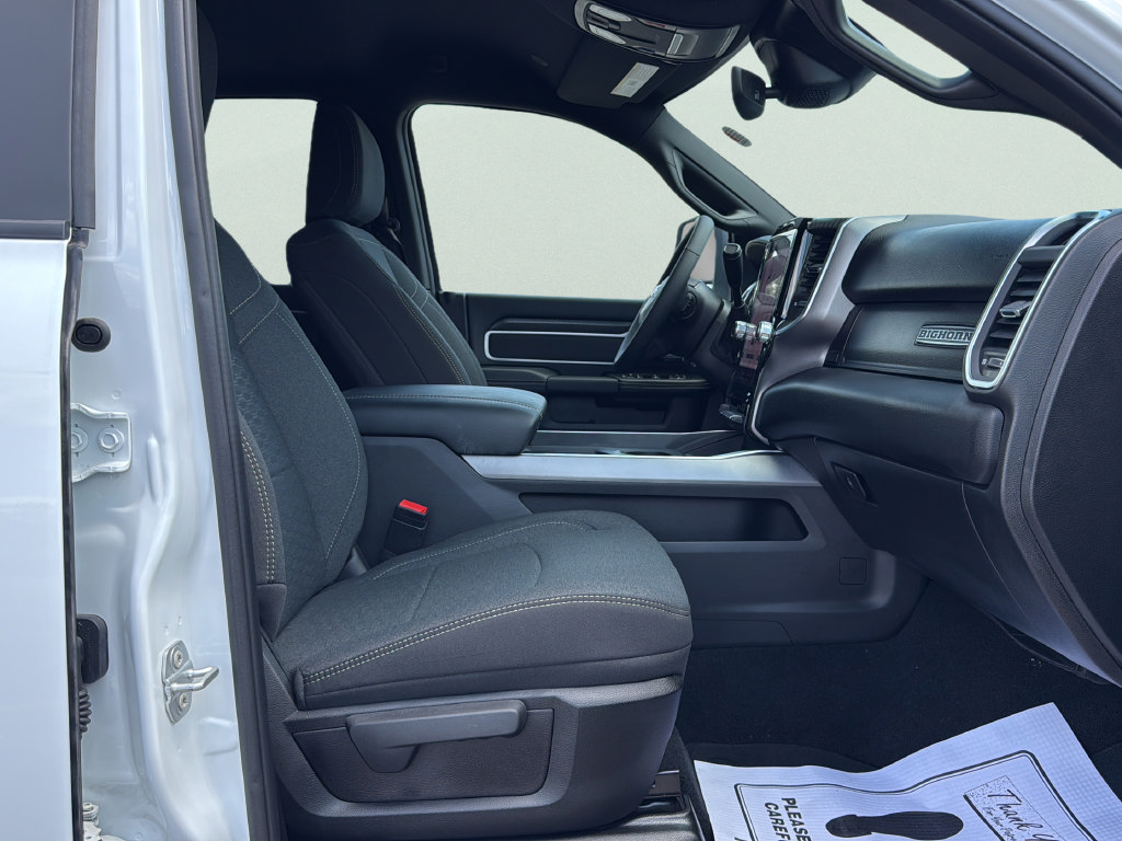 New 2026 RAM 3500 Big Horn AWD/4WD image 10