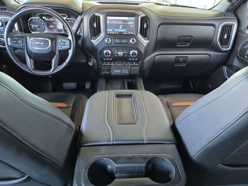 Used 2020 GMC Sierra 1500 AT4 w/ AT4 Premium Package AWD/4WD image 15