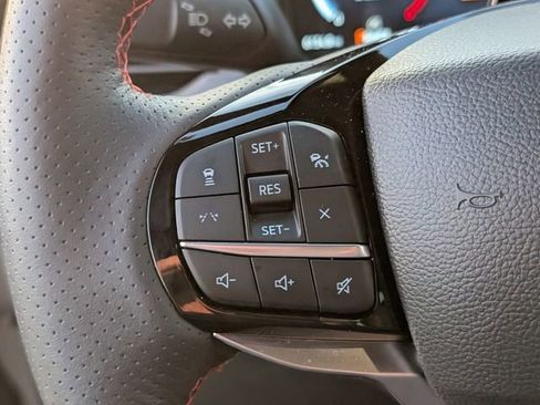 Used 2025 Ford Explorer ST-Line w/ Premium Package image 22