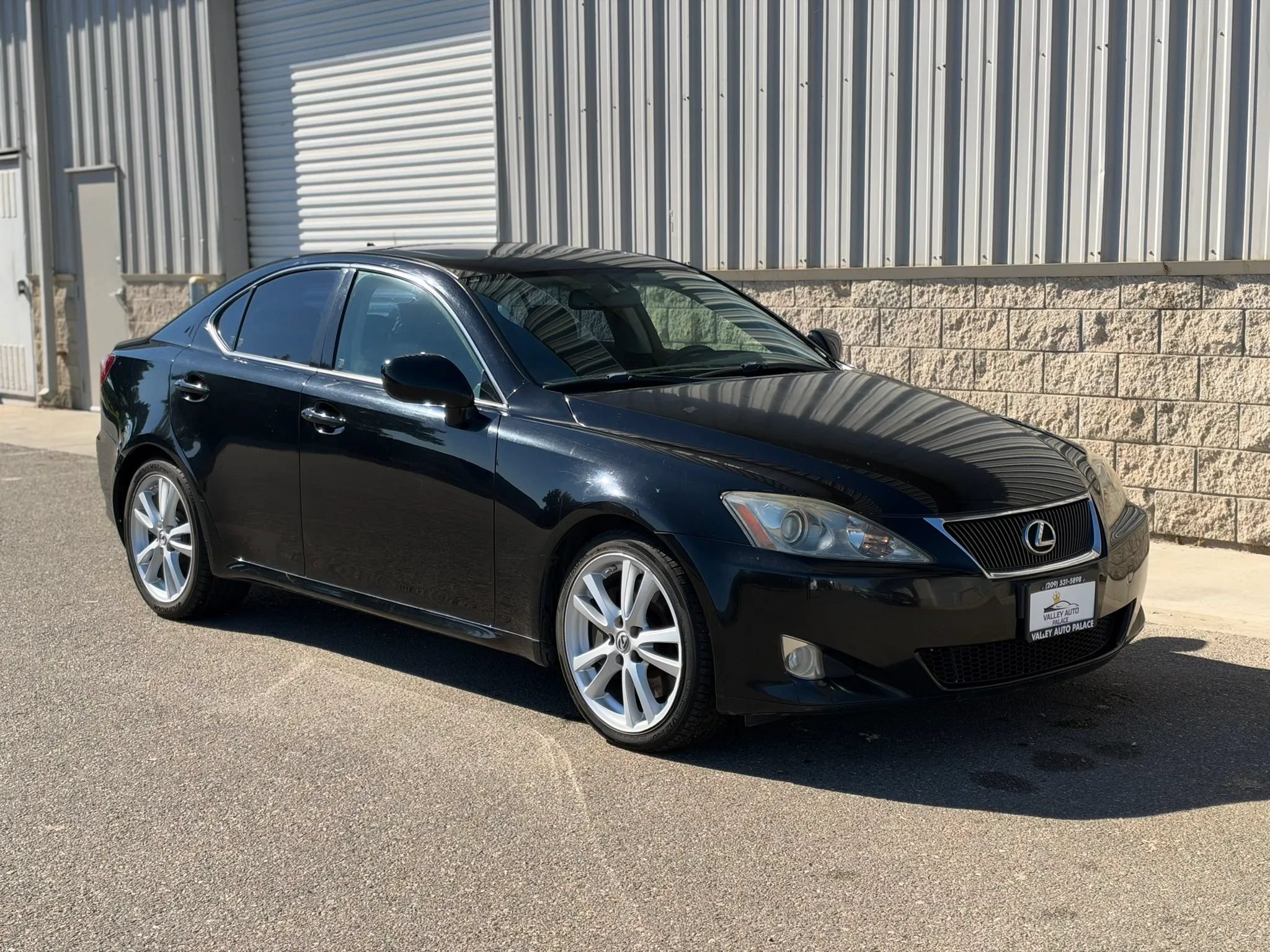 Used 2007 Lexus IS 350 RWD image 1