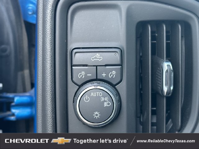 Used 2022 Chevrolet Silverado 1500 Custom RWD image 22