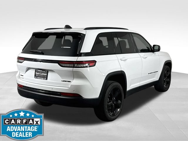 Used 2024 Jeep Grand Cherokee Limited w/ Black Appearance Package AWD/4WD image 7