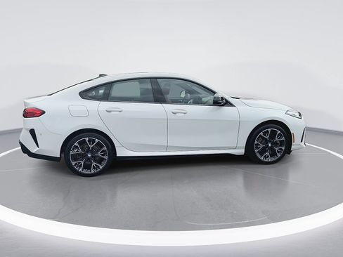 Used 2026 BMW 228i xDrive w/ Technology Package AWD/4WD image 9
