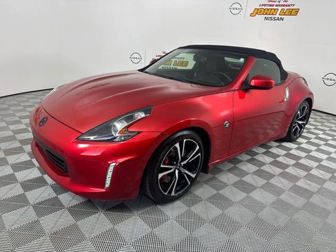 Used 2018 Nissan 370Z Touring Sport image 1