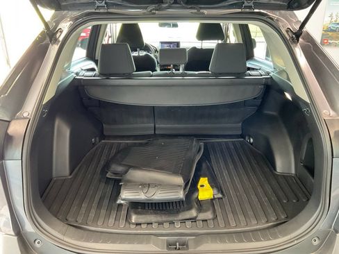 Certified 2025 Toyota RAV4 LE AWD/4WD image 21