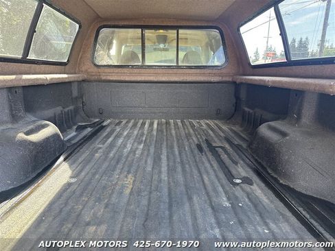 Used 1999 Ford F250 Lariat image 13