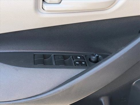 Used 2024 Toyota Corolla LE FWD image 10