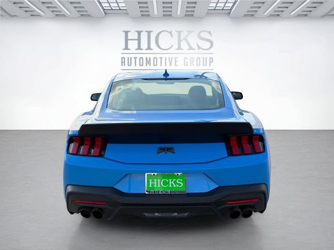 Used 2025 Ford Mustang GT Premium w/ GT Performance Package image 6