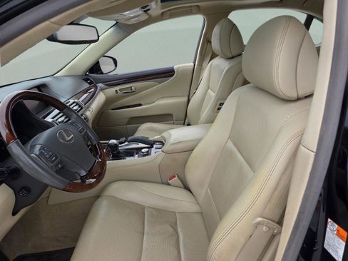 Used 2017 Lexus LS 460 460 image 12