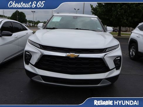 Used 2023 Chevrolet Blazer LT w/ Convenience Package FWD image 9