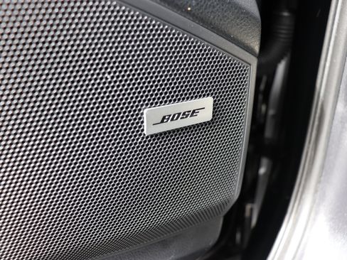 Used 2024 Porsche Cayenne image 49