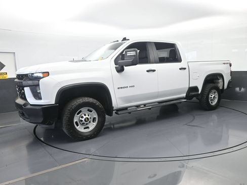 Used 2022 Chevrolet Silverado 2500 W/T w/ WT Convenience Package AWD/4WD image 3