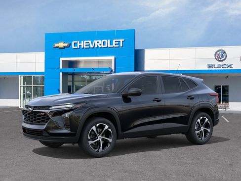 New 2026 Chevrolet Trax RS w/ Sunroof Package FWD image 23