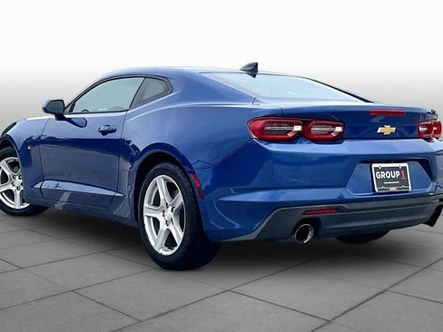 Used 2020 Chevrolet Camaro LT RWD image 11