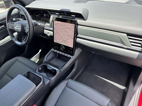 New 2026 GMC Terrain AT4 w/ Technology Package II AWD/4WD image 28