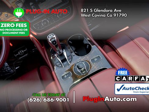 Used 2018 Bentley Bentayga AWD/4WD image 20