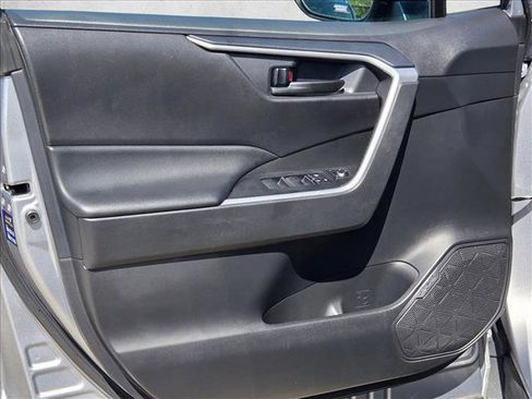 Used 2024 Toyota RAV4 LE FWD image 10
