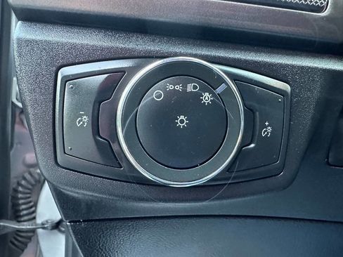 Used 2017 Ford Fusion SE image 42