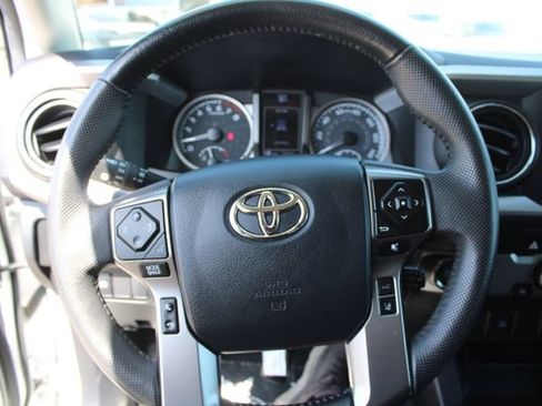 Used 2023 Toyota Tacoma SR5 RWD image 19