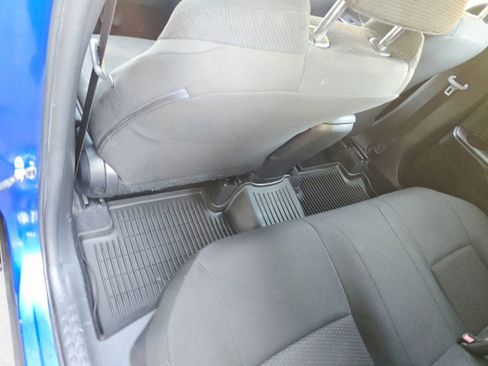 Used 2019 Toyota C-HR LE image 30