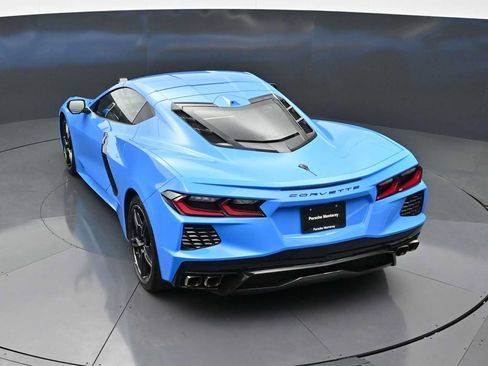 Used 2021 Chevrolet Corvette Stingray Preferred Cpe w/ Engine Appearance Package RWD image 30