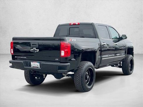 Used 2018 Chevrolet Silverado 1500 LTZ Z71 w/ LTZ Plus Package image 5