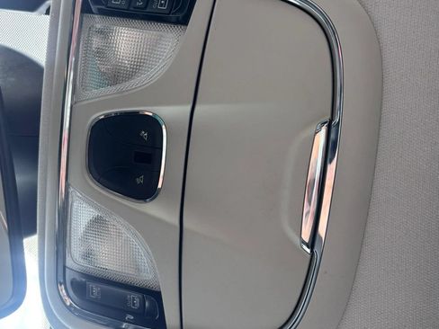 Used 2021 Jeep Cherokee Limited AWD/4WD image 21