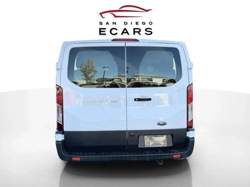 Used 2022 Ford Transit 350 XLT image 6