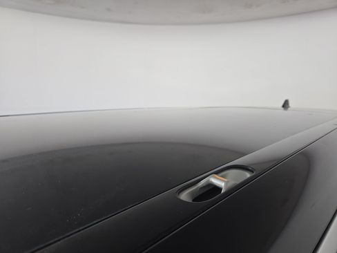 Used 2025 Rivian R1S Adventure AWD/4WD image 13