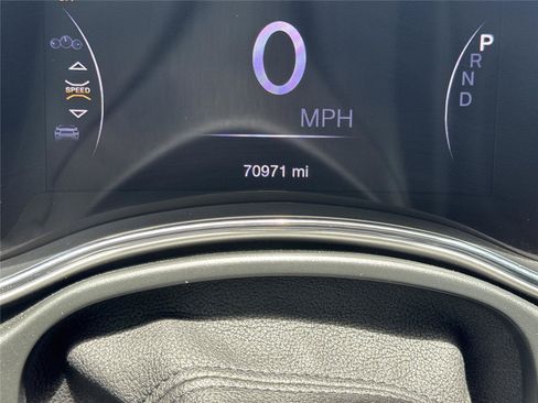 Used 2021 Jeep Grand Cherokee Summit AWD/4WD image 32