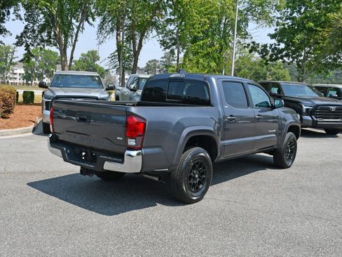 Certified 2021 Toyota Tacoma SR5 RWD image 4