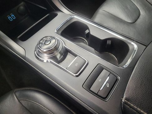 Used 2020 Ford Fusion Energi Titanium image 26