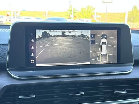 Used 2022 Kia Telluride SX w/ SX Prestige Package image 34