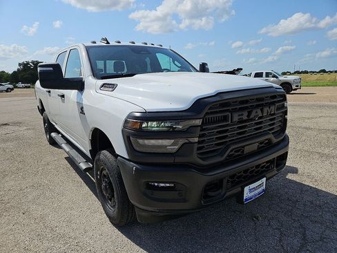 New 2025 RAM 2500 Tradesman AWD/4WD image 11