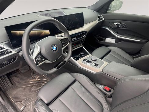 Used 2025 BMW 330i Sedan w/ Convenience Package image 8