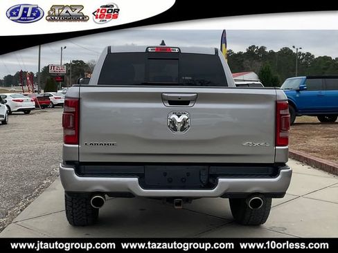 Used 2022 RAM 1500 Laramie w/ Sport Appearance Package AWD/4WD image 6