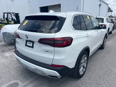 Used 2022 BMW X5 xDrive40i w/ Executive Package AWD/4WD image 5