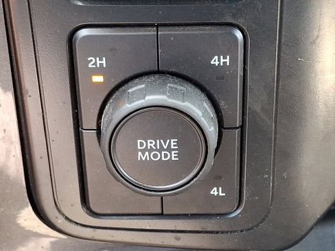 Certified 2022 Ford F150 XLT w/ Equipment Group 302A High image 24