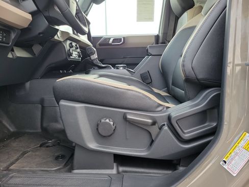 New 2026 Ford Bronco Big Bend w/ Black Diamond Package AWD/4WD image 19