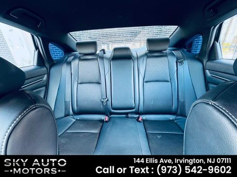 Used 2022 Honda Accord Sport image 9