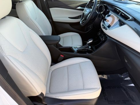 Used 2021 Buick Encore GX Essence w/ Advanced Technology Package image 30