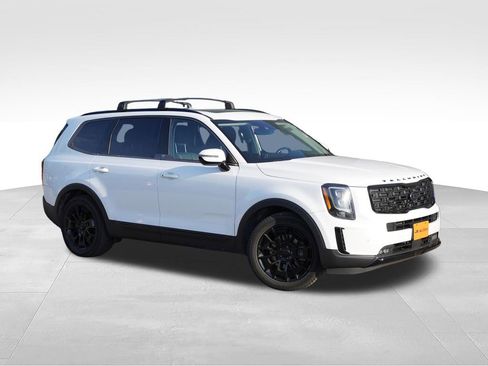 Used 2021 Kia Telluride SX w/ Nightfall Edition Package AWD/4WD image 2
