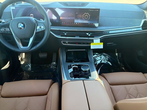 New 2026 BMW X5 xDrive40i w/ Parking Assistance Package image 18