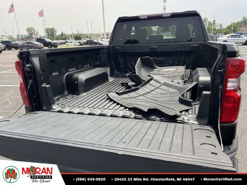Used 2019 Chevrolet Silverado 1500 LT AWD/4WD image 12