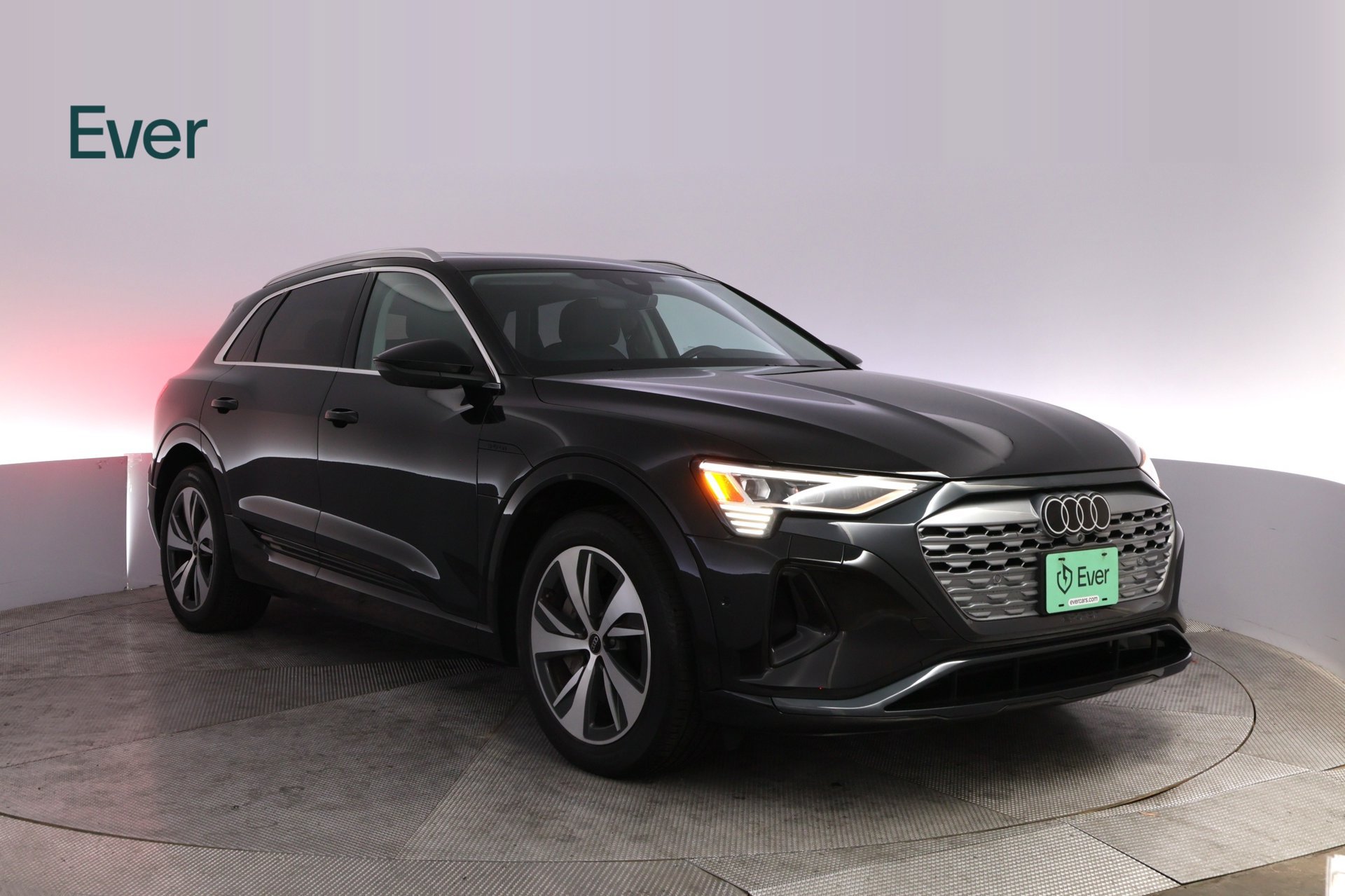 Used 2024 Audi Q8 e-tron Premium Plus w/ Premium Plus Package AWD/4WD image 13
