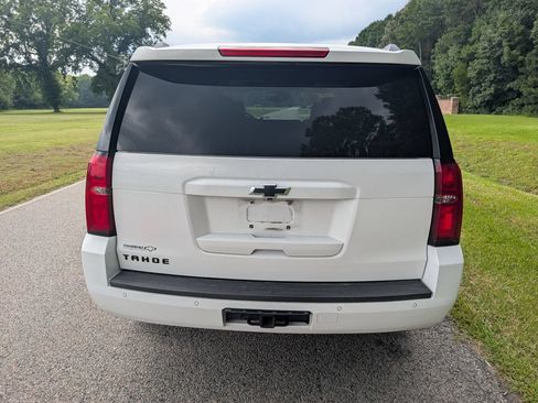 Used 2018 Chevrolet Tahoe LT AWD/4WD image 4